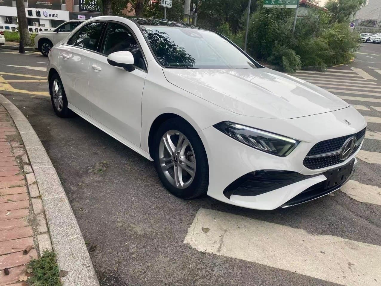 Mercedes-Benz A Class 2023 г.