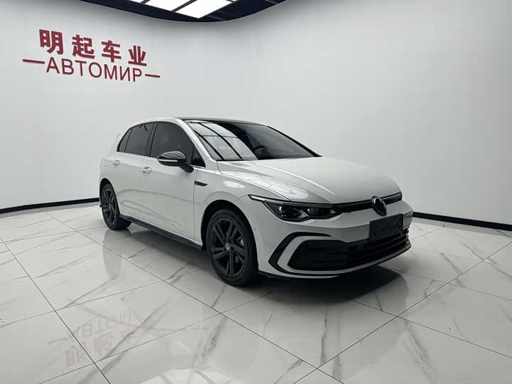 Volkswagen Golf 2022