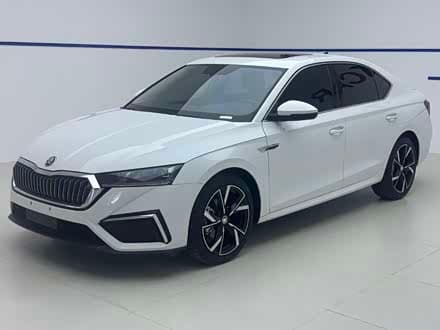 Skoda Octavia 2023