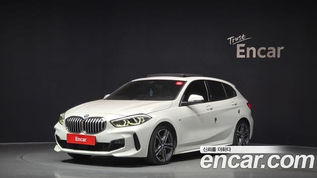BMW 1 Series (F40) 2021