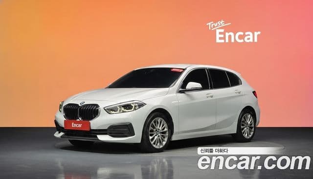 BMW 1 Series (F40) 2021