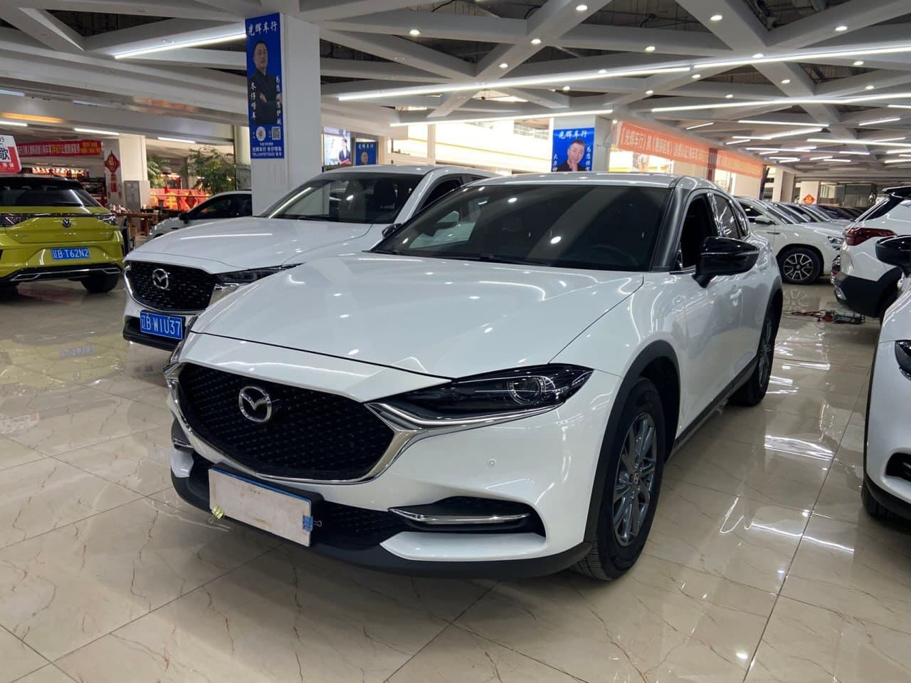 Mazda CX-4 2023