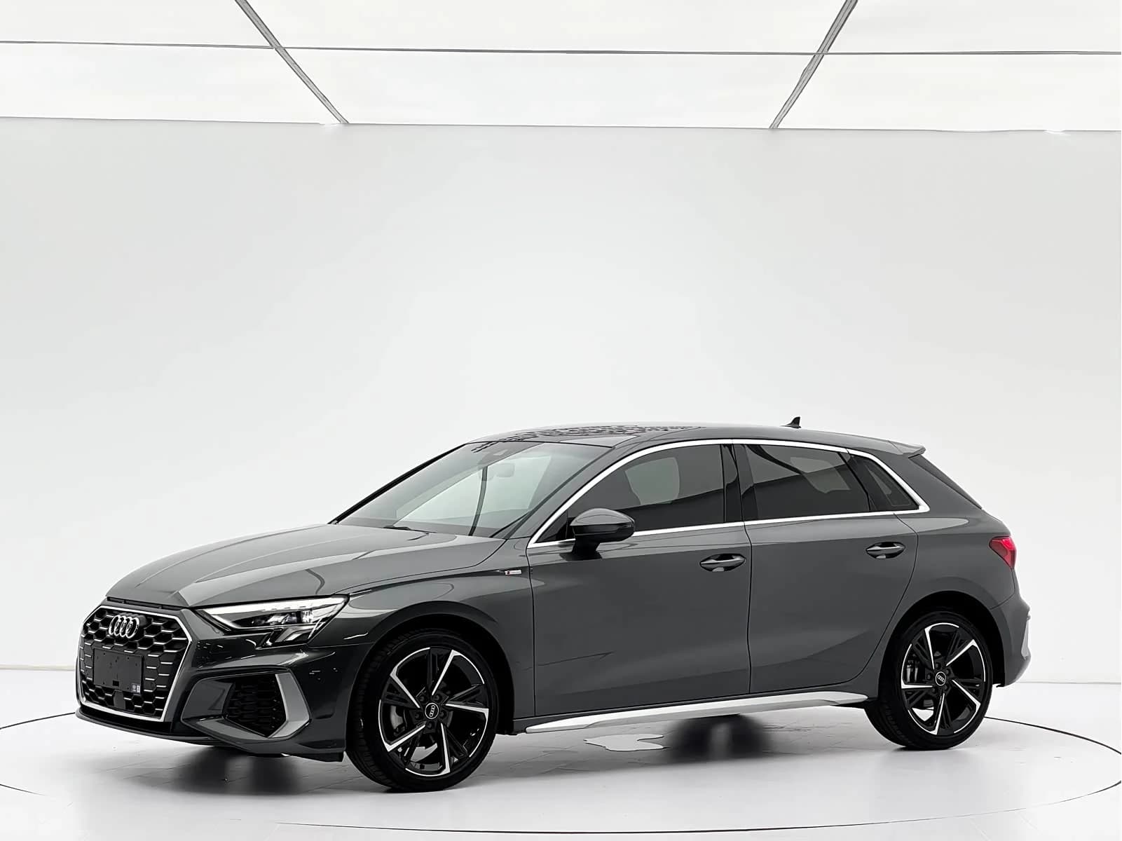Audi A3 2023 г.