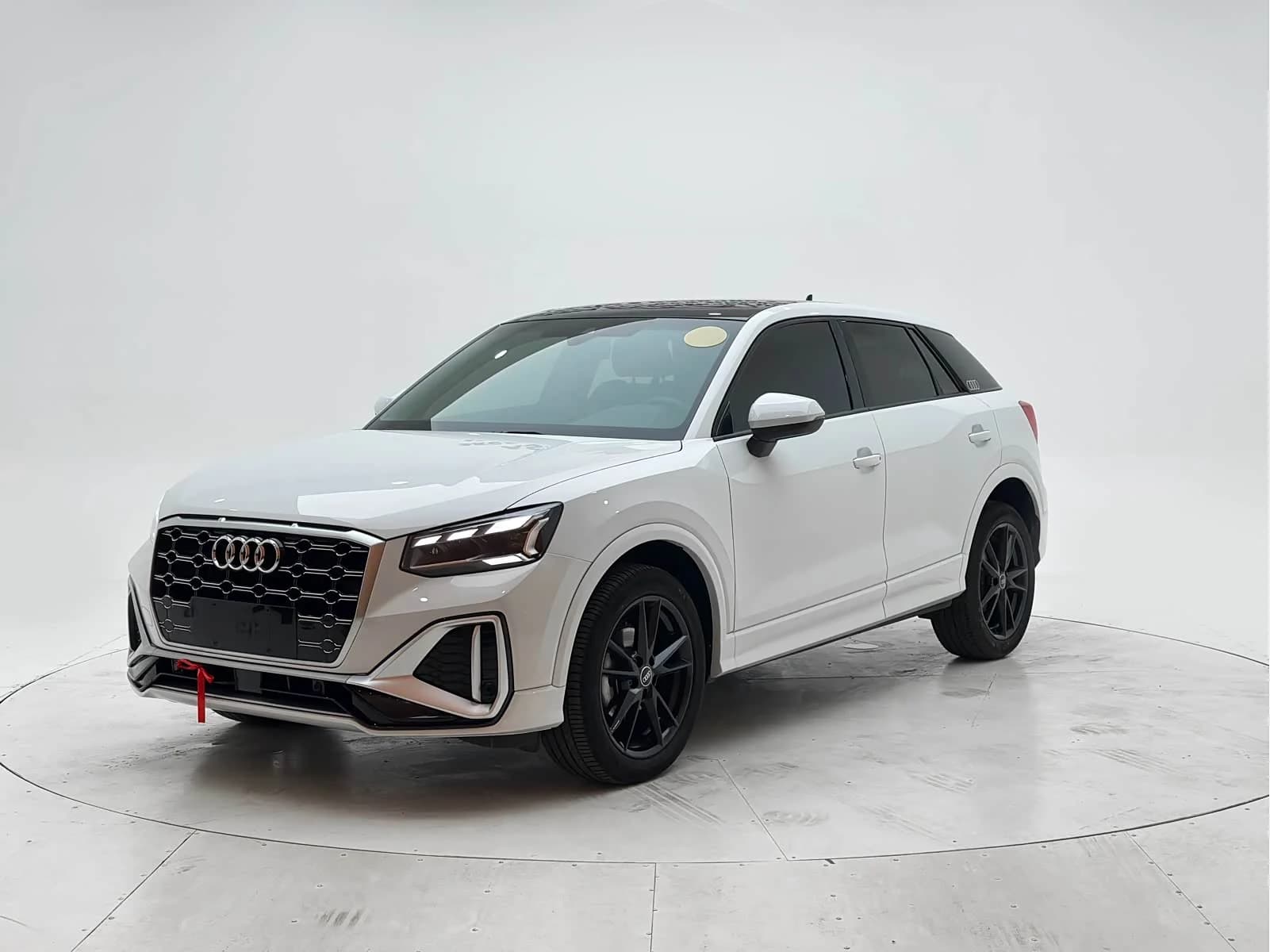 Audi Q2L 2021 г.