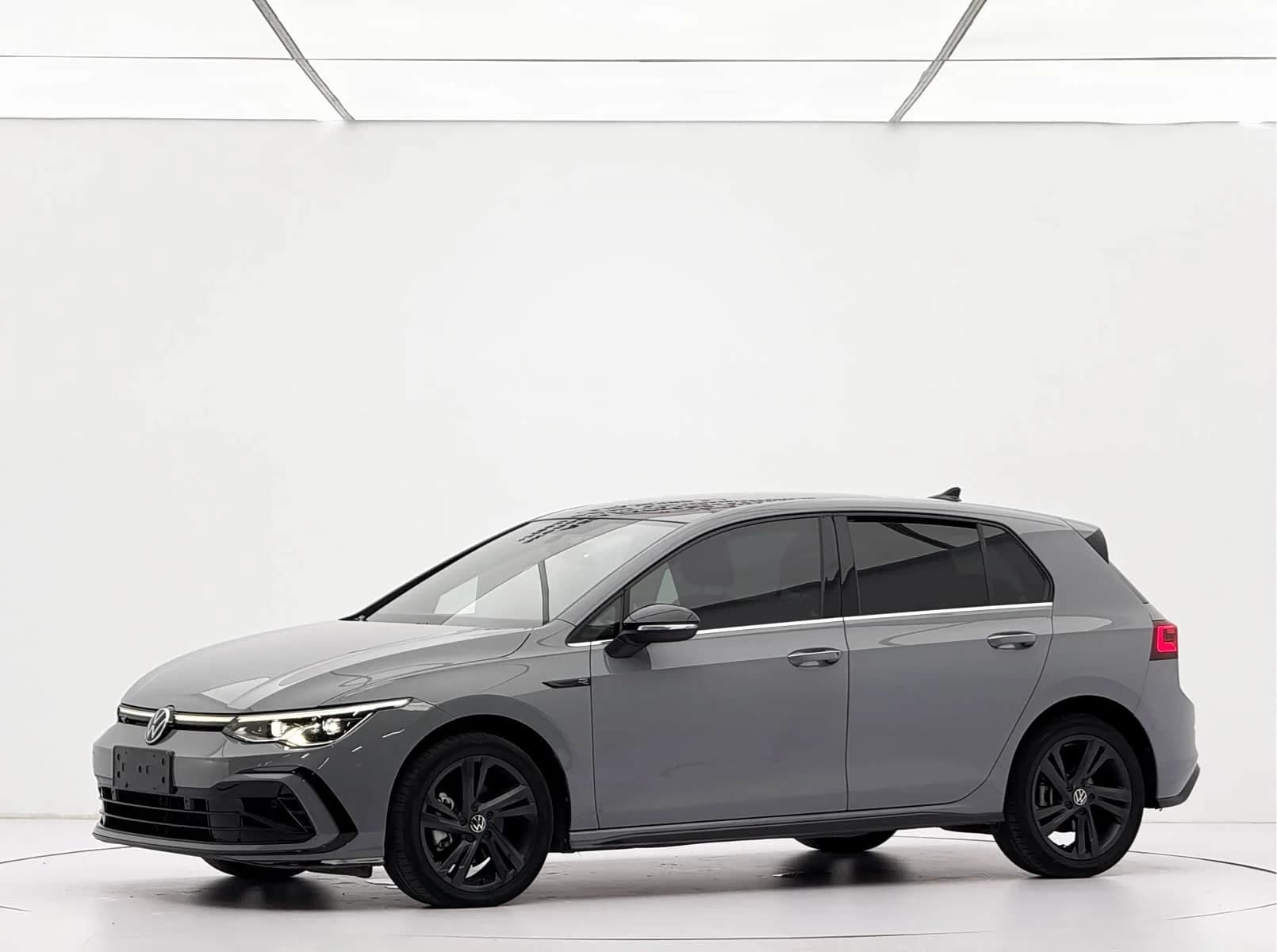 Volkswagen Golf 2023 г.