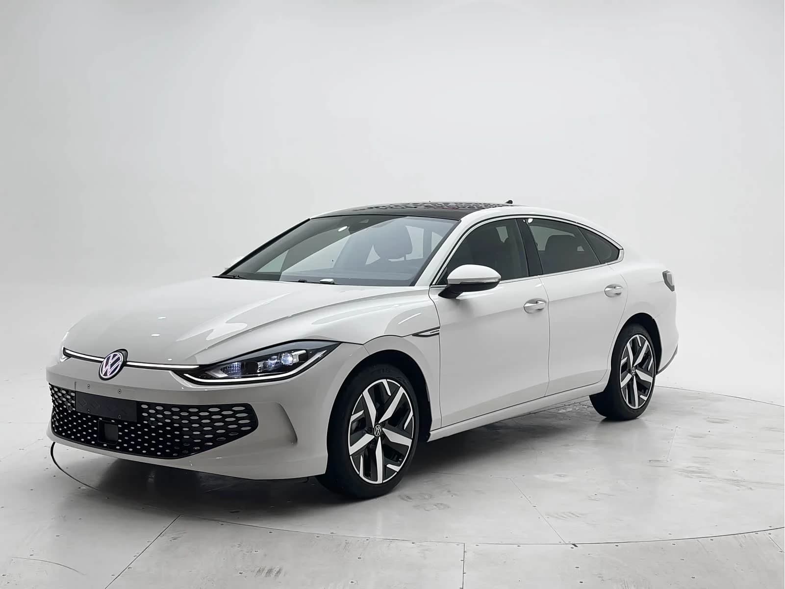 Volkswagen Lamando 2023 г.
