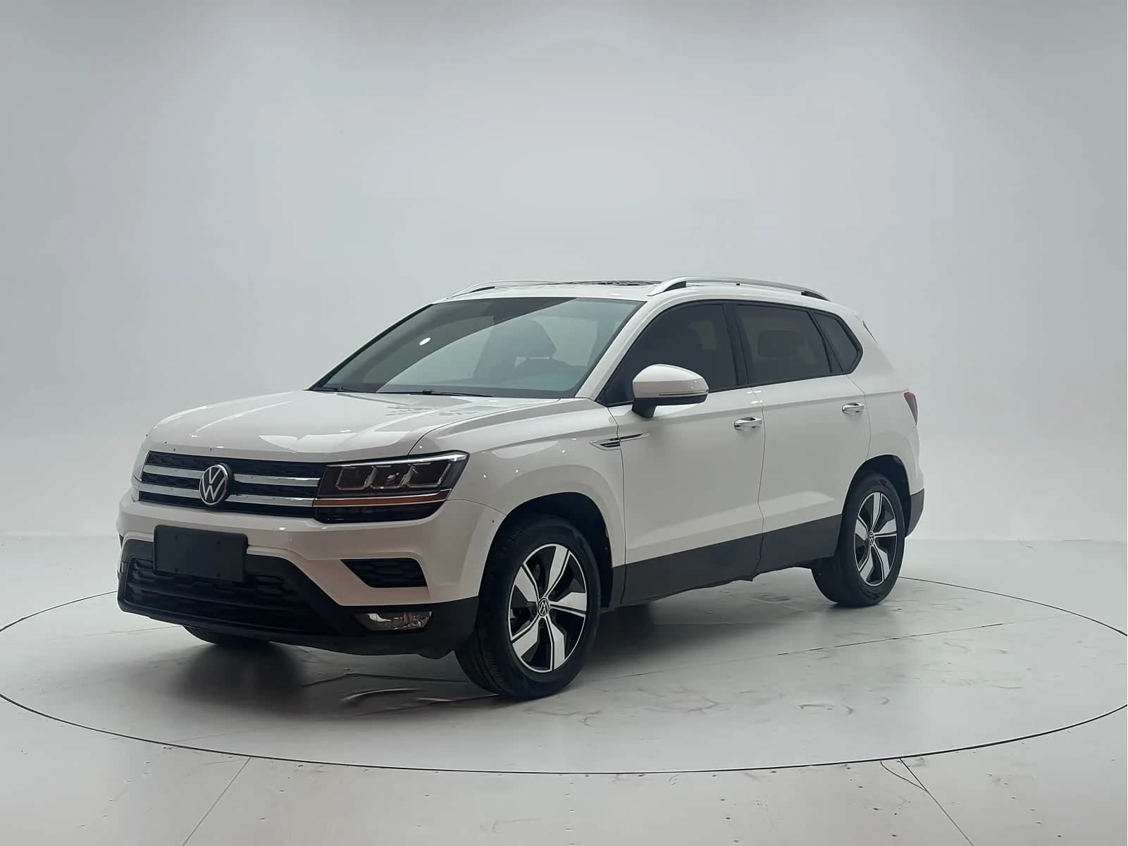 Volkswagen Tharu 2022 г.