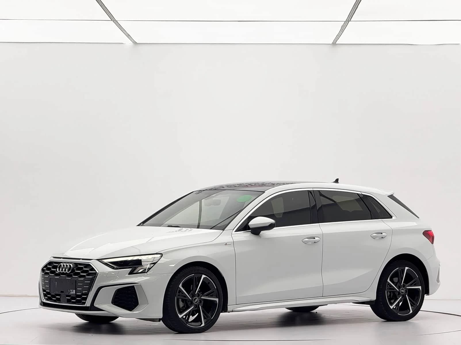 Audi A3 2022 г.