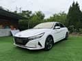 Hyundai Elantra 2022