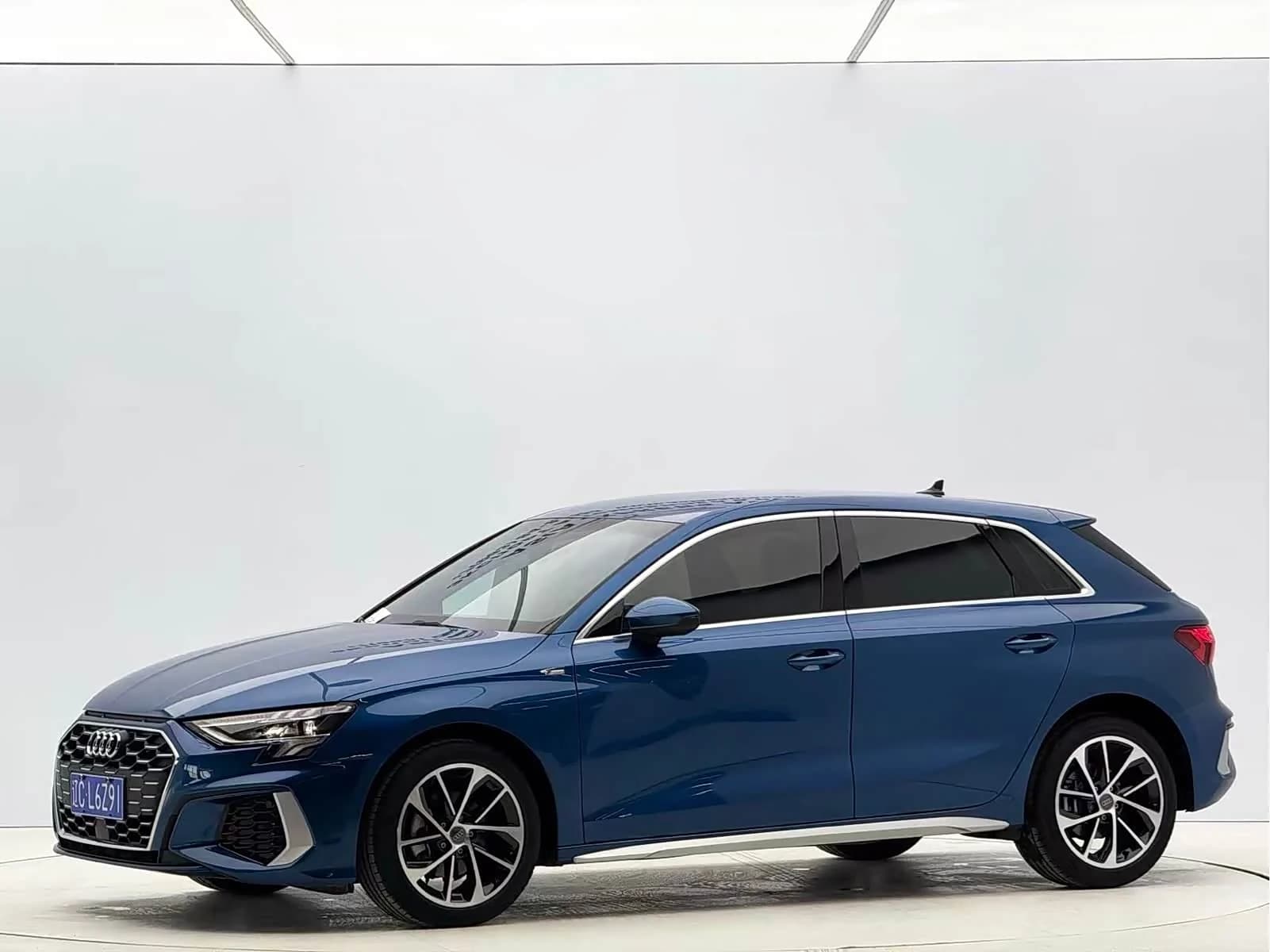 Audi A3 2021 г.