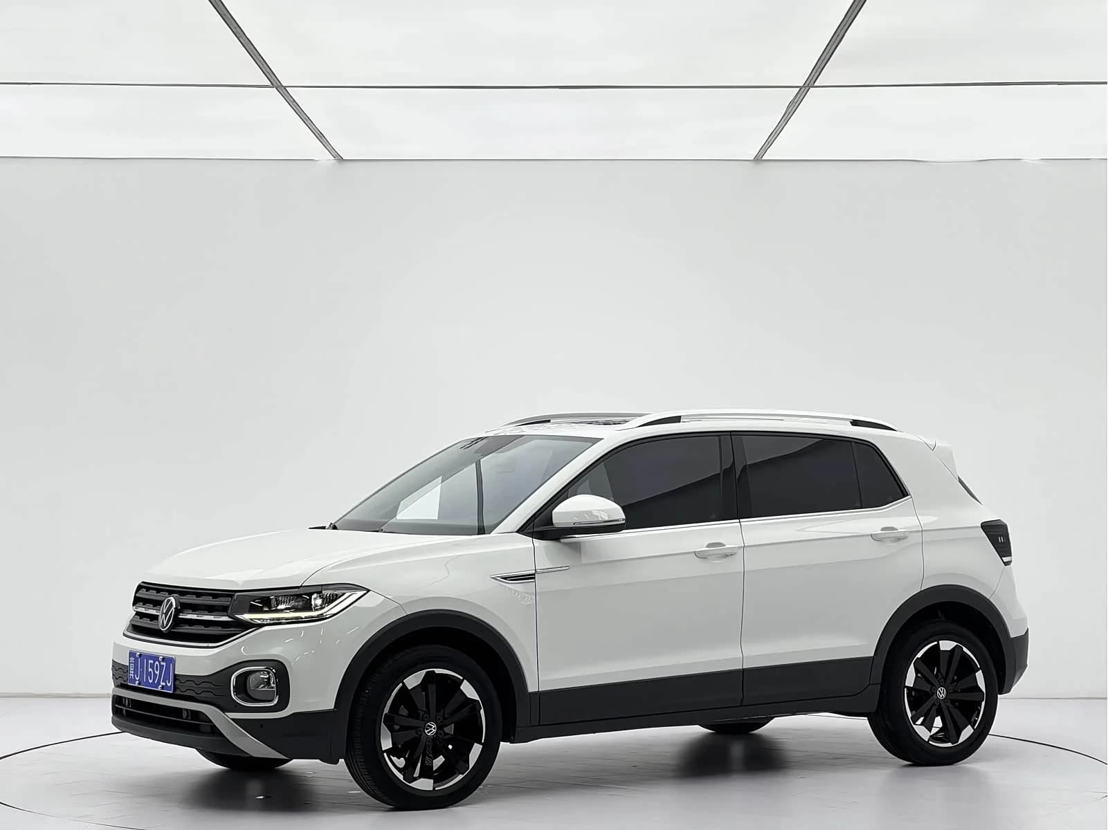 Volkswagen Tacqua 2021 г.