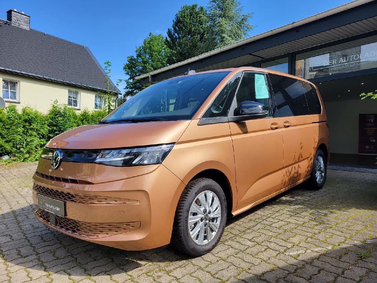 Volkswagen T7 Multivan 2023 г.