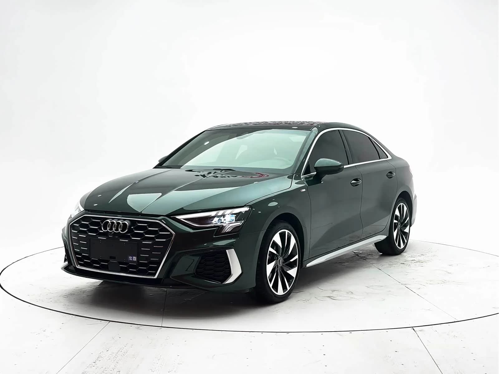 Audi A3 2023 г.