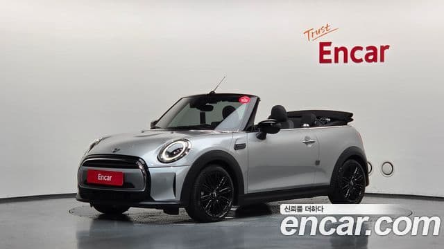 MINI Cooper Convertible 2024
