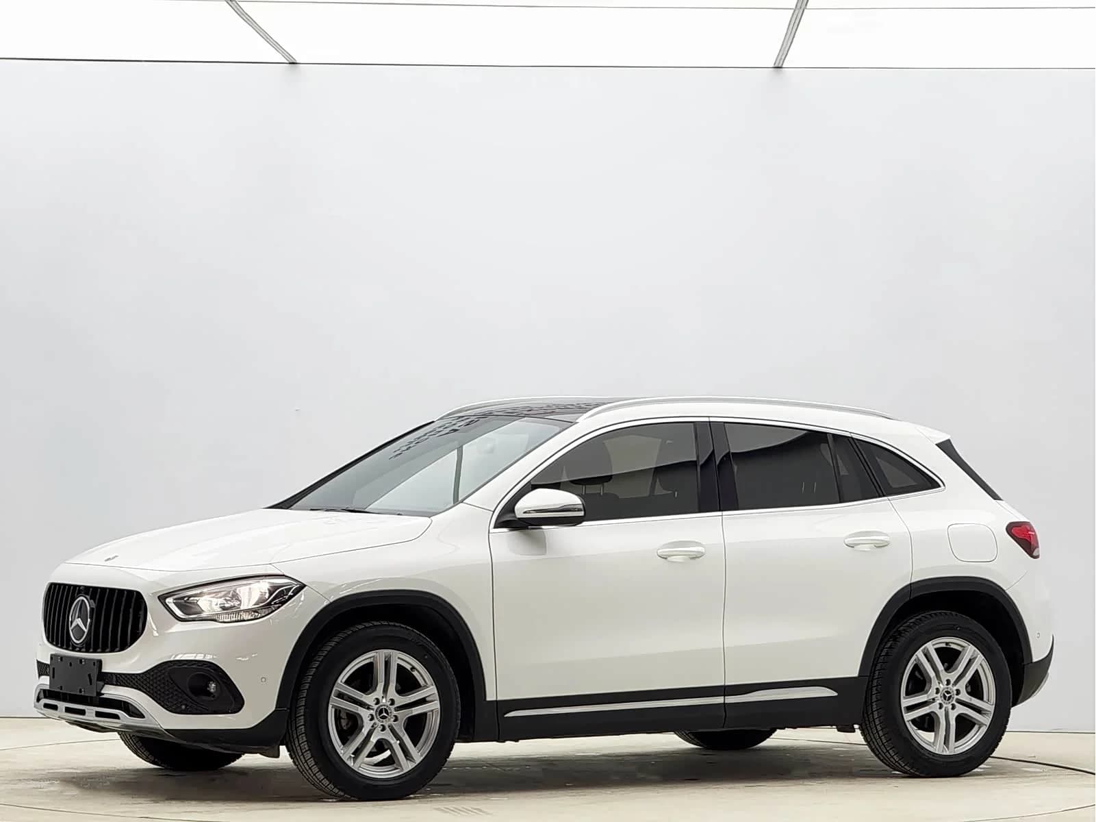 Mercedes-Benz GLA 2020 г.