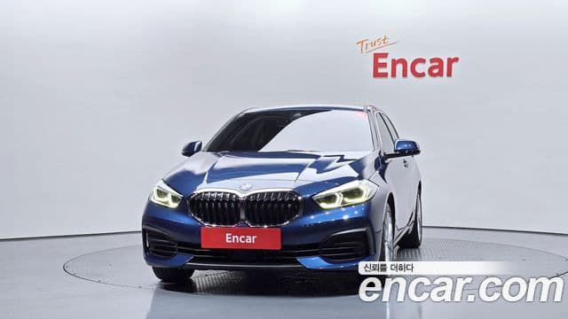 BMW 1 Series (F40) 2021