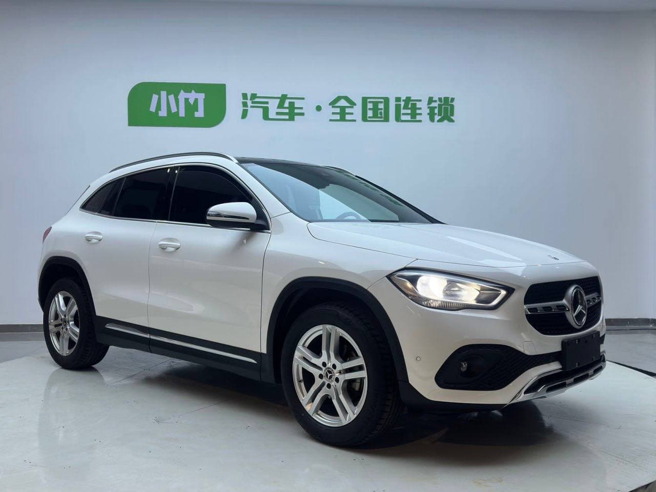 Mercedes-Benz GLA 180 2021