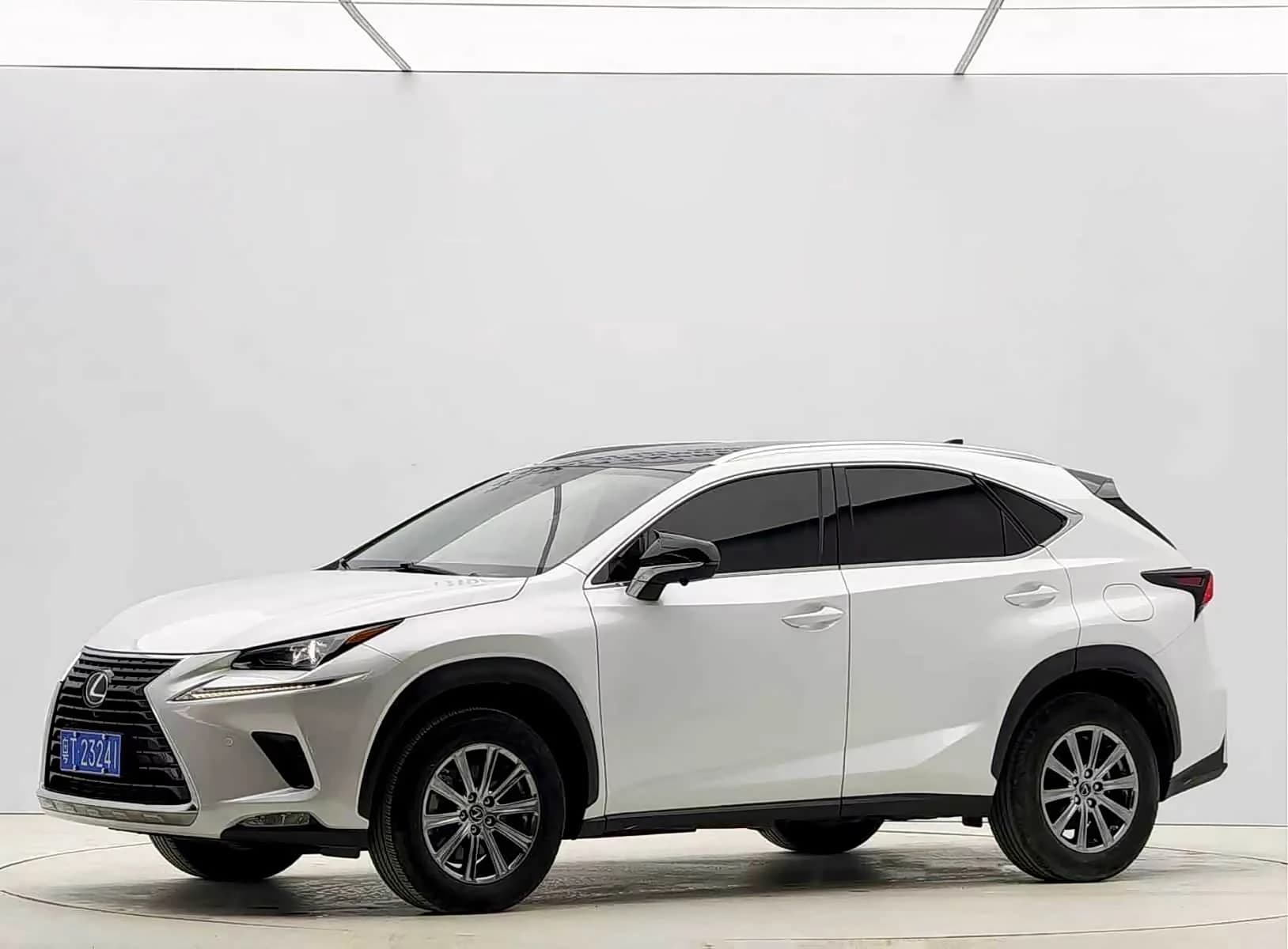 Lexus NX 2020 г.