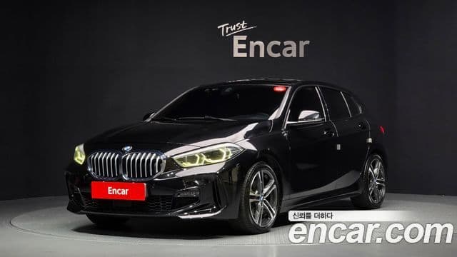BMW 1 Series (F40) 2021