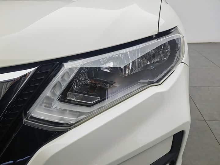 Nissan X-Trail 2018