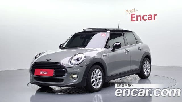 MINI Cooper 2018