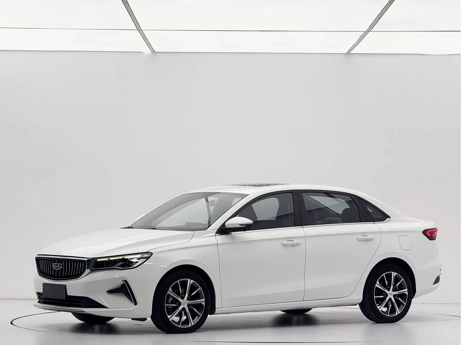 Geely Emgrand 2022 г.
