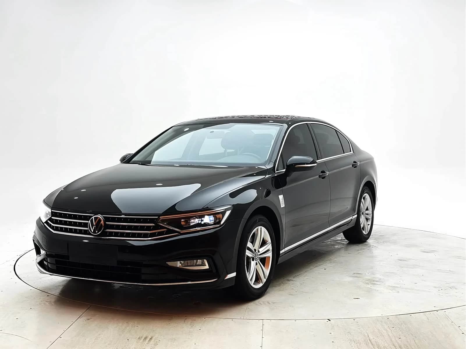 Volkswagen Magotan 2023 г.