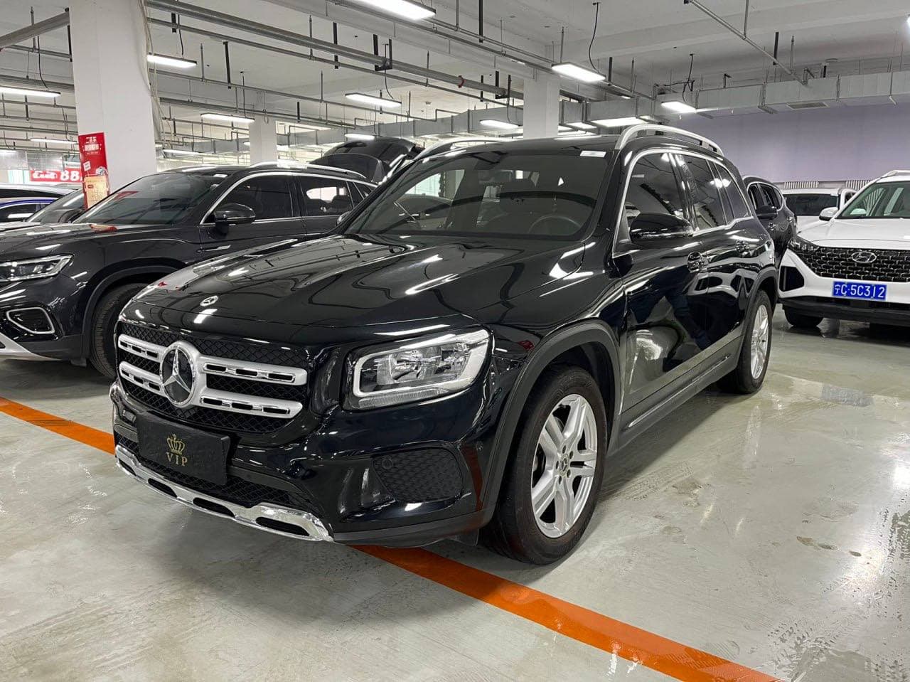 Mercedes-Benz GLB 180 2021