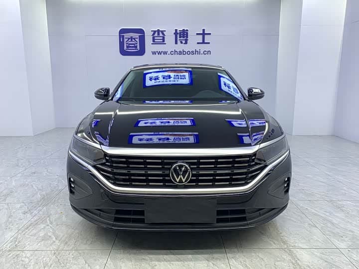 Volkswagen Passat 2022