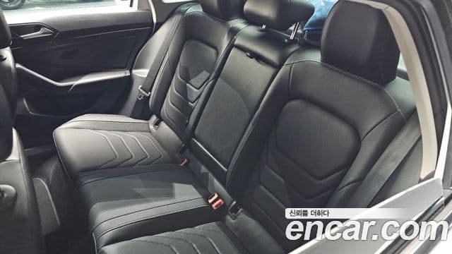 Volkswagen Jetta 2021