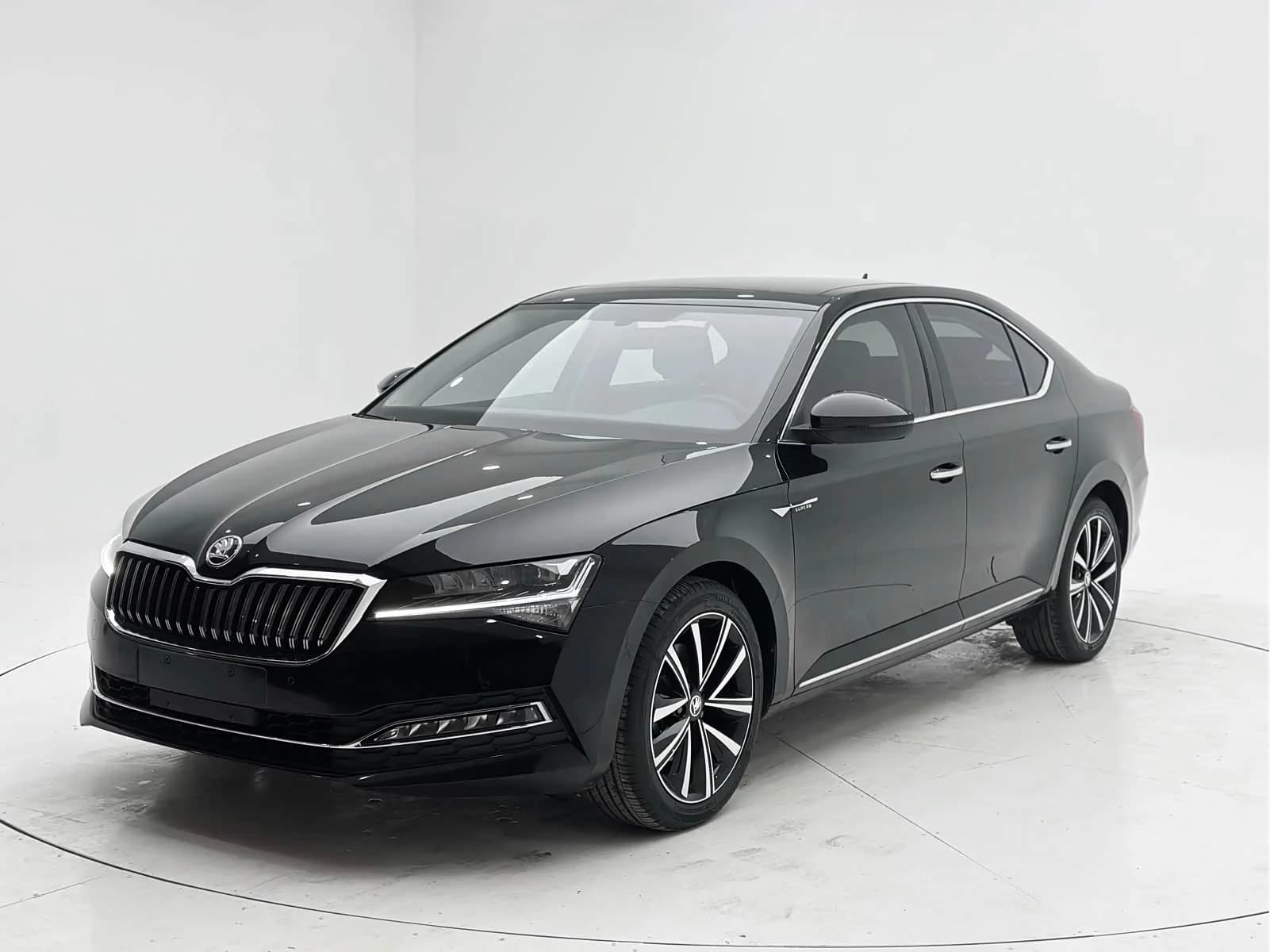 Škoda Superb 2023