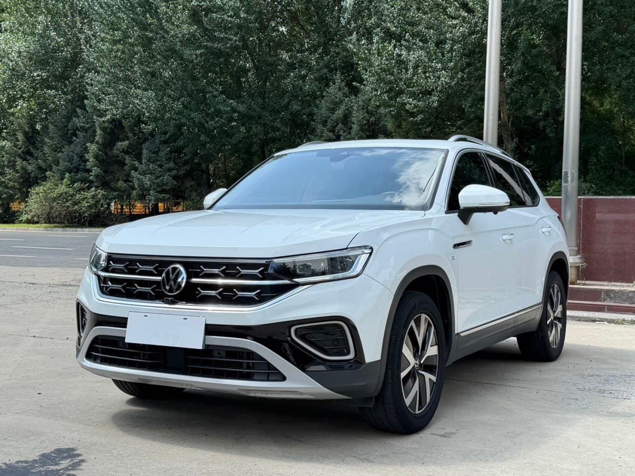 Volkswagen Tayron 2022 г.