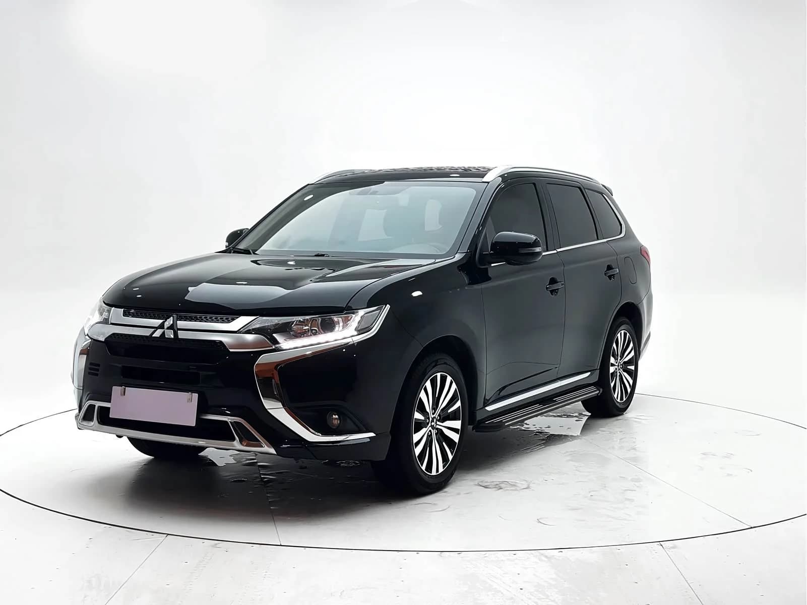 Mitsubishi Outlander 2021 г.