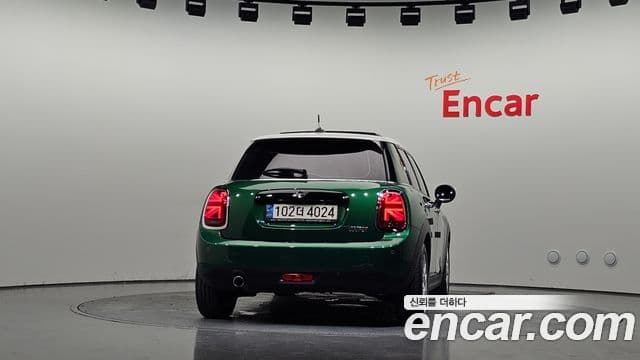 MINI Cooper 2021